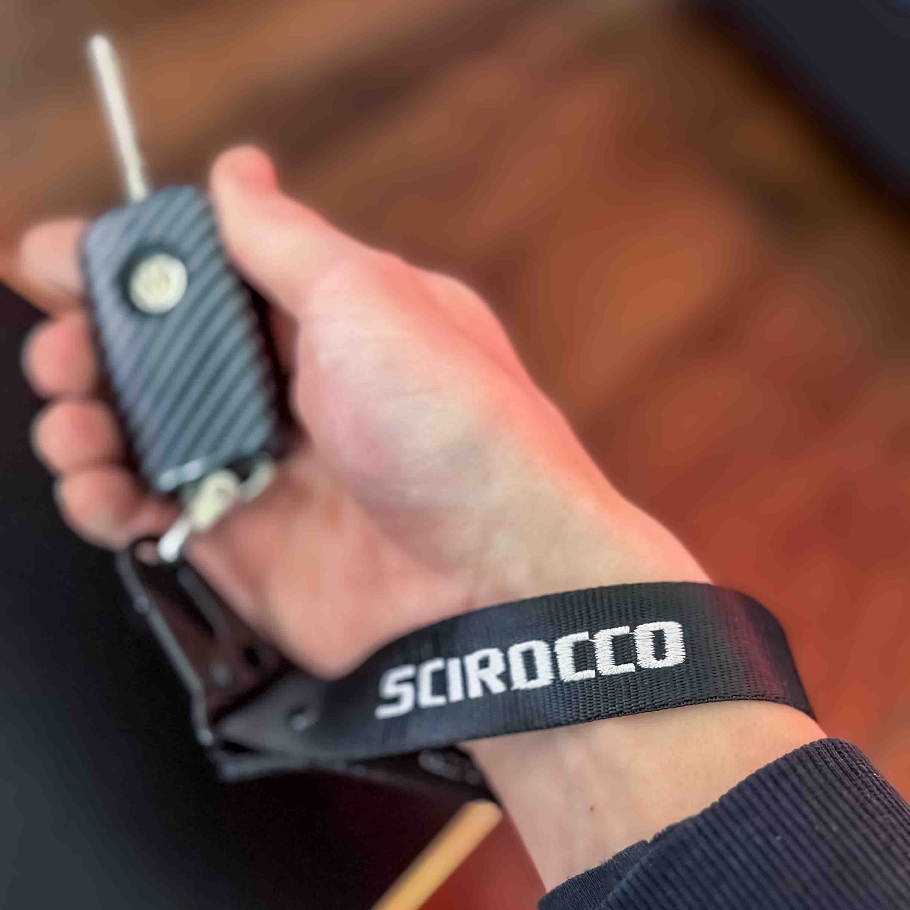 VW Scirocco Key Ring - Black/White